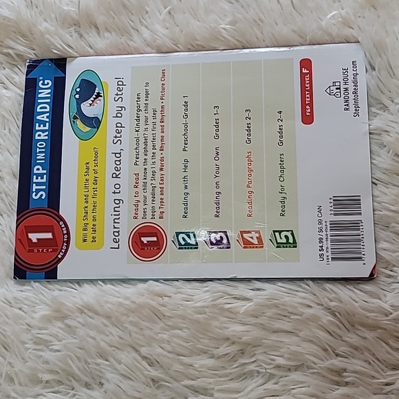 BIG SHARK, LITTLE SHARK, Learning to read Book, Kids, Step 1 reading - Picture 2 of 3